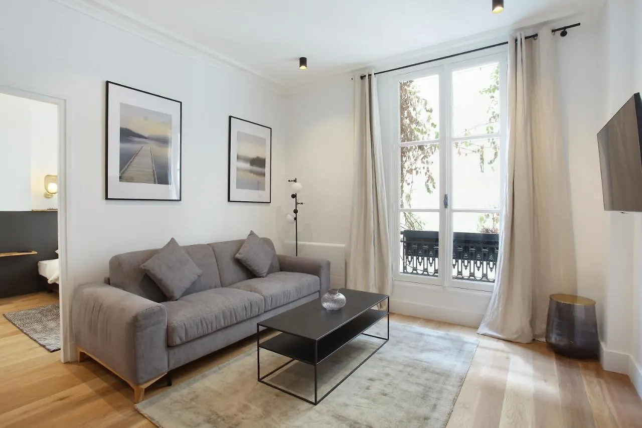 Apartment Palais Royal By Studio Prestige Paris France